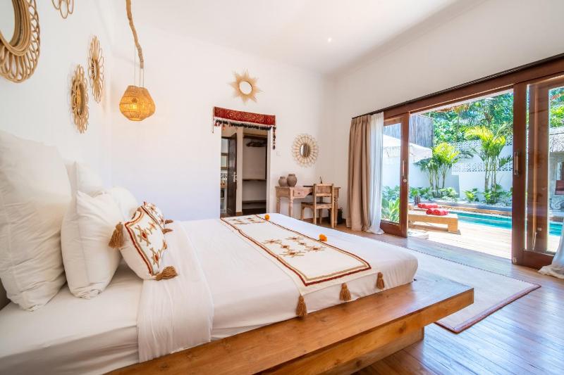 Villa Makasih by Villa Finder - image 4