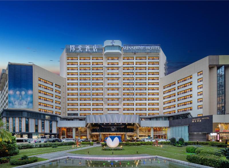 Shenzhen Sunshine Hotel Luohu - image 1