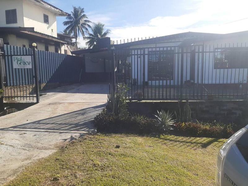 Entire 3 bedroom Fully Furnished House 6 Guests - image 14