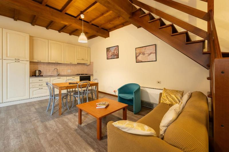 Apartments close to Duomo - image 10