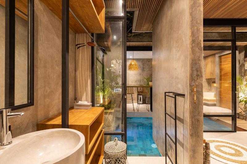 One-Bedroom Aesthetic Villa w/Private Pool+Netflix - image 15
