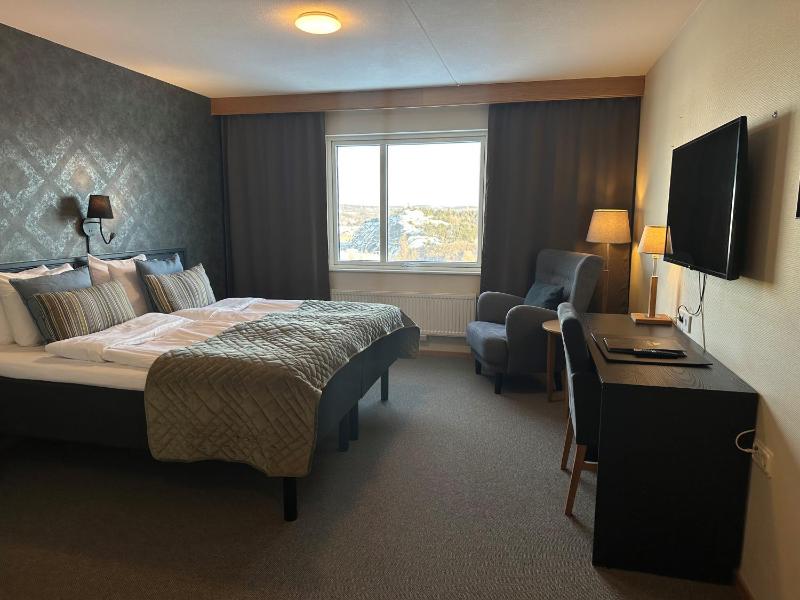 Double or Twin Room image 1
