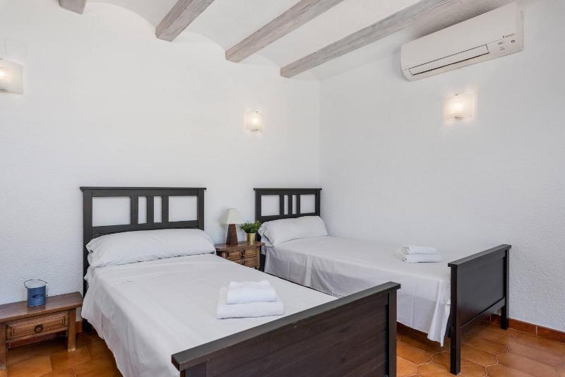 Villa Aloe - PlusHolidays - image 33