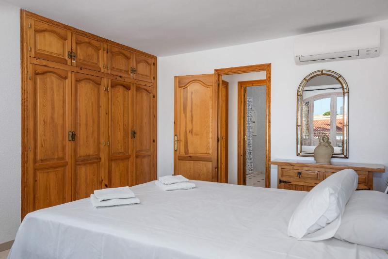 Villa Aloe - PlusHolidays - image 27