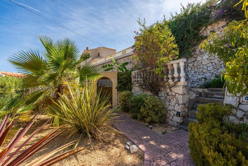 Villa Aloe - PlusHolidays - image 19