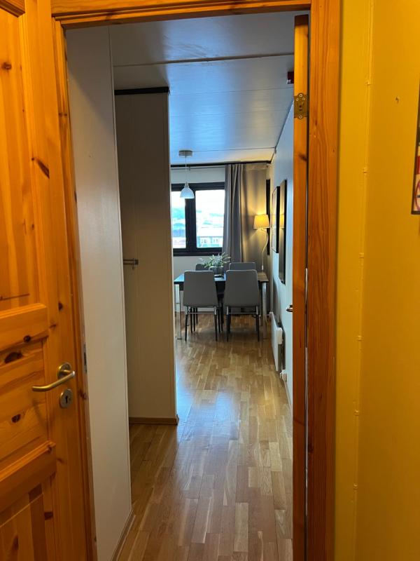 Apartment (3 Adults) with Free Parking image 1