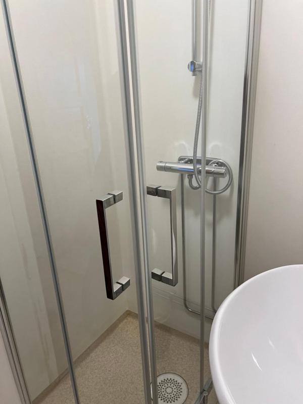 Standard Triple Room with Free Parking image 4