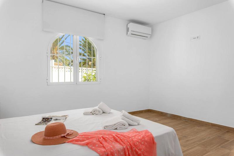 Villa Amanecer - PlusHolidays - image 16