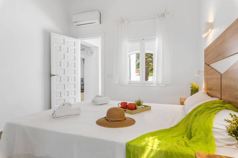 Villa Amanecer - PlusHolidays - image 30