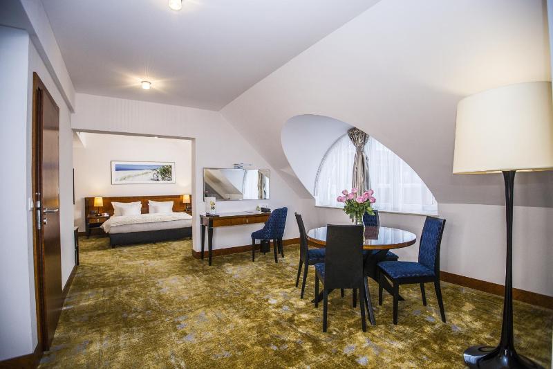 Standard Apartment image 2