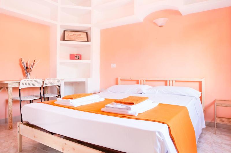 Double Room with Shared Bathroom image 3