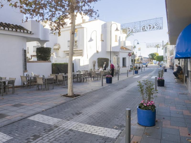 Cubo's Beach Side Apartment at La Cala - image 31