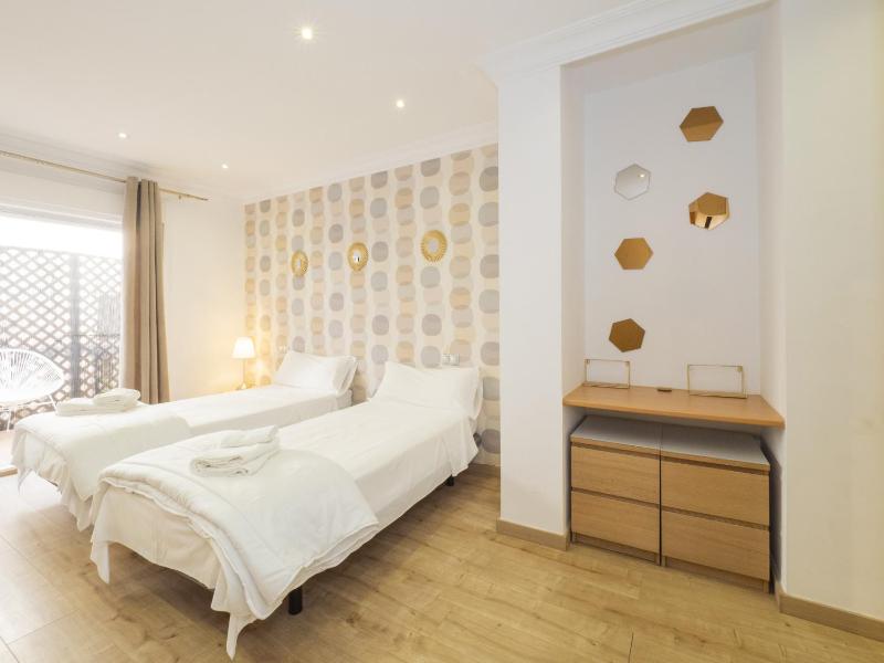 Cubo's Beach Side Apartment at La Cala - image 6