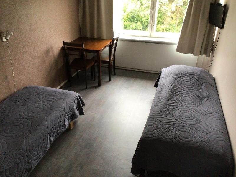 Double or Twin Room image 2