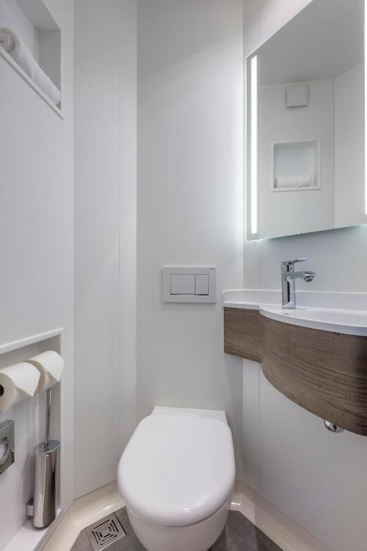 Standard Room image 3