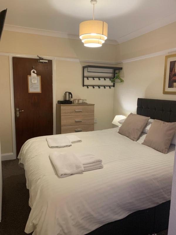 King Room image 4