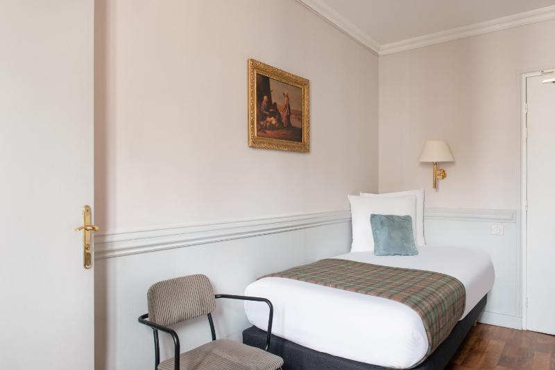 Standard Single Room image 1