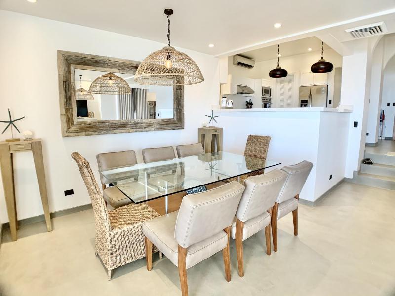 Modern Beachfront Paradise - Hermosa Palms 8 - image 7