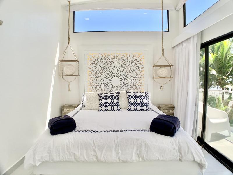 Modern Beachfront Paradise - Hermosa Palms 8 - image 12