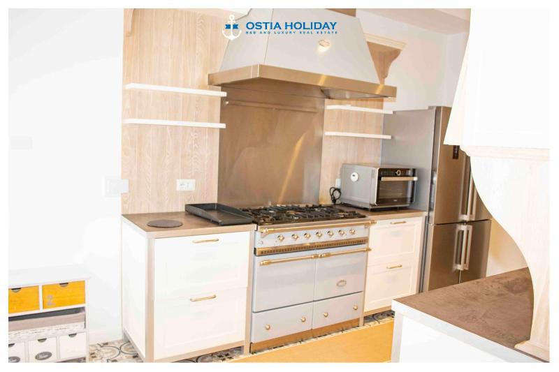 Executive Home - image 2