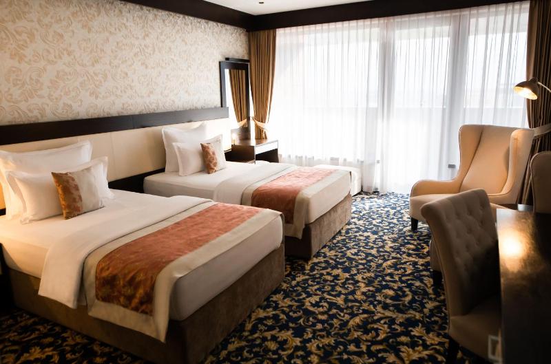 Regency Double or Twin Room image 3