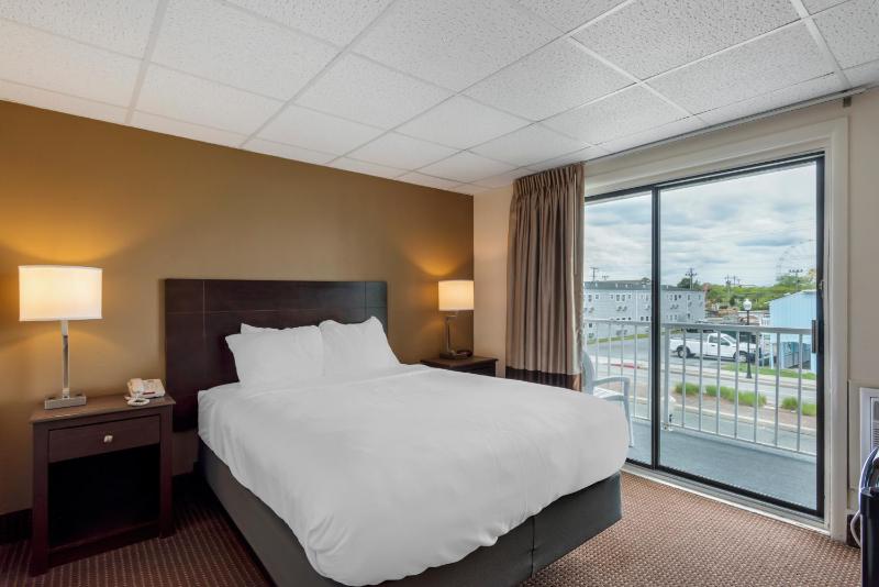 Quality Inn Ocean City Beachfront - image 10