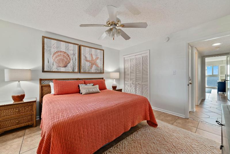 Edgewater West Unit 75 - image 44
