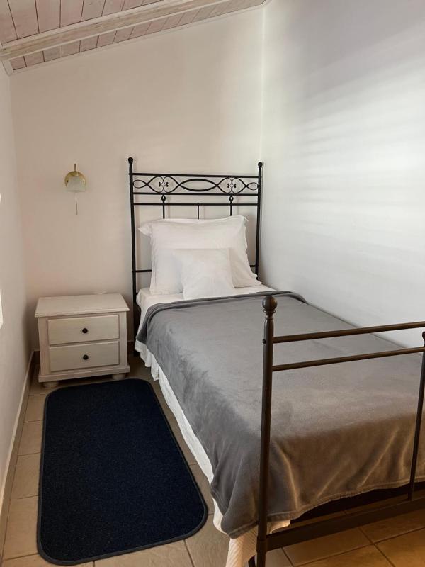 Triple Room image 3