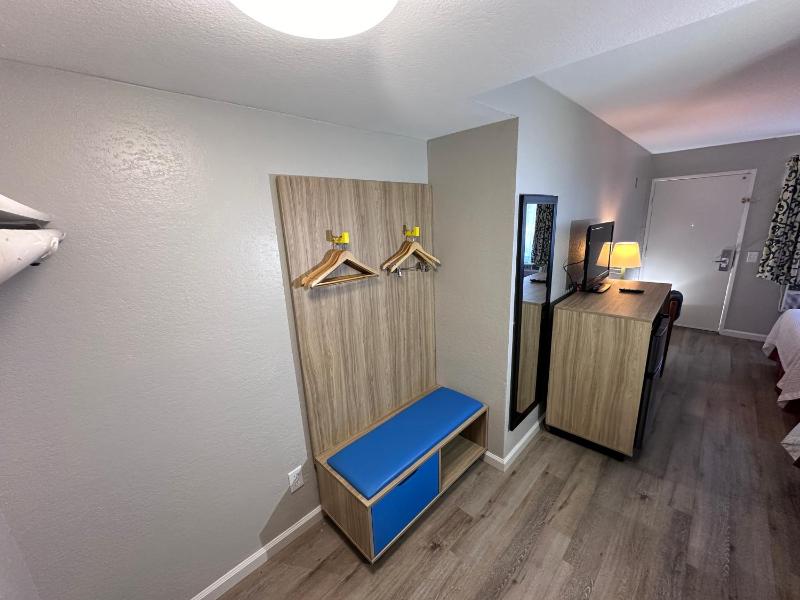 Double Room with Two Double Beds - Non-Smoking image 1