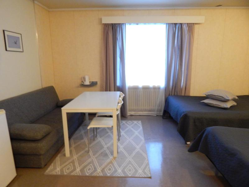 Twin Room with Private Toilet image 4