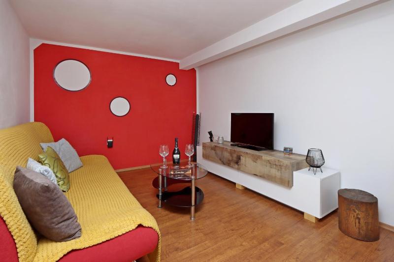 Apartments with WiFi Rijeka - 21879 - image 18