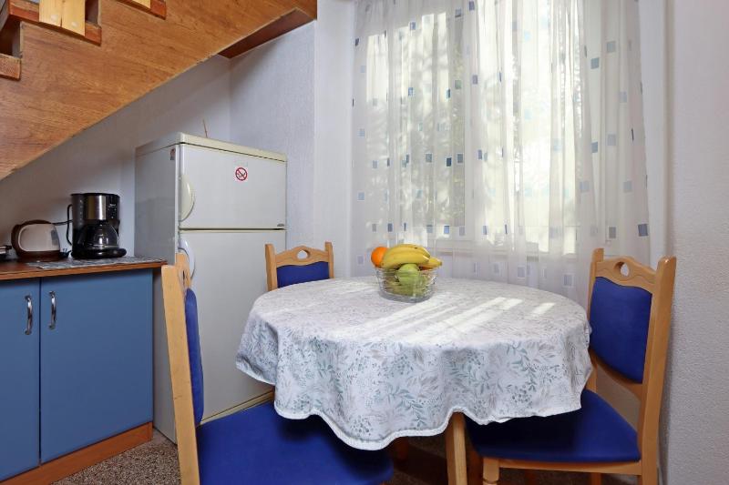 Apartments with WiFi Rijeka - 21879 - image 6