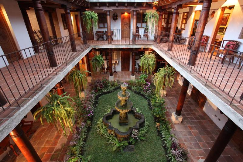 Hotel Candelaria Antigua - image 1