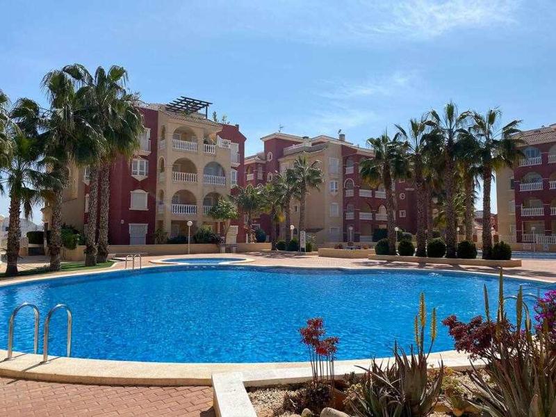 Acogedor apartamento cerca de la playa Images