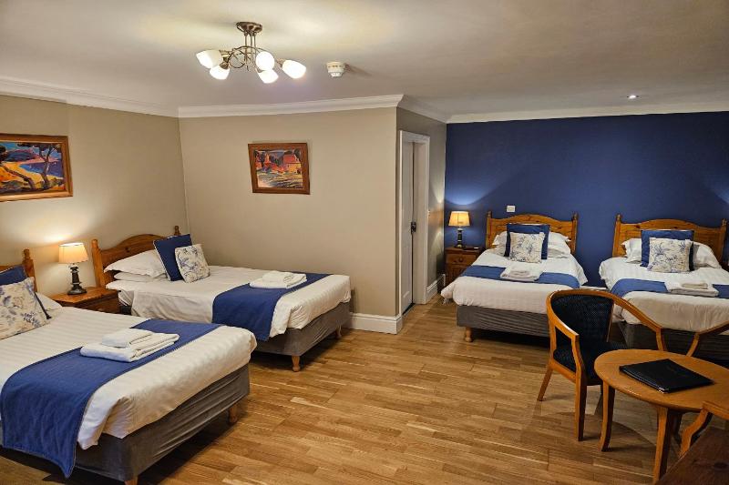 Quadruple Room image 1