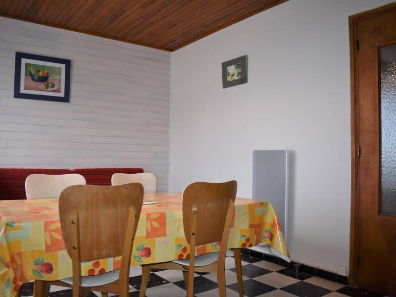 Apartment (4 Adults) image 1