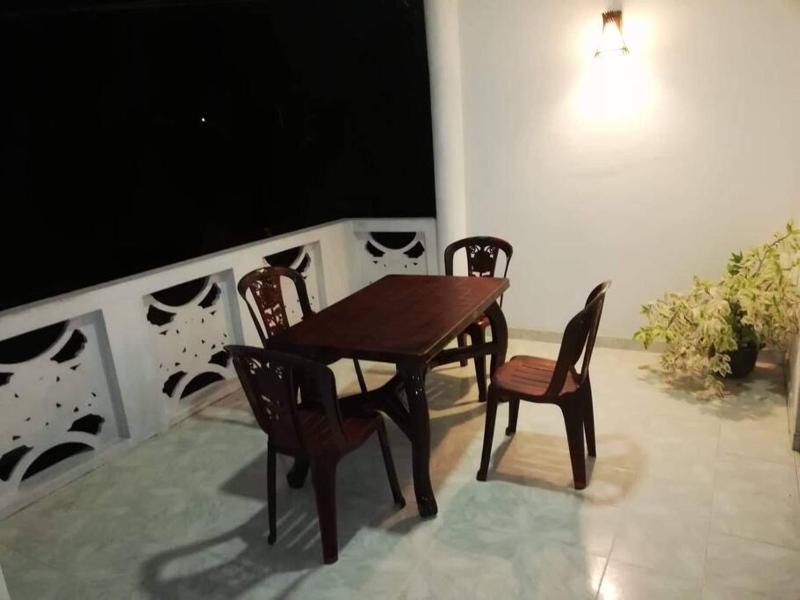 The Travel Inn - image 5