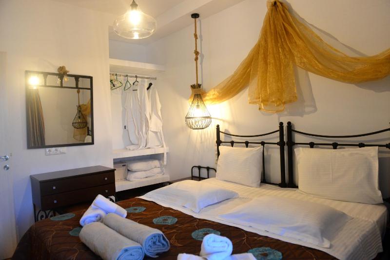 Skiathos Island Suites - image 30