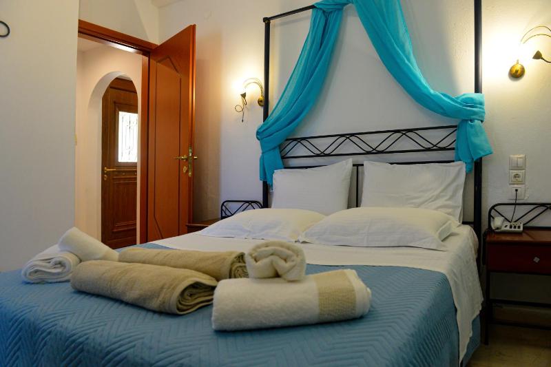 Skiathos Island Suites - image 44