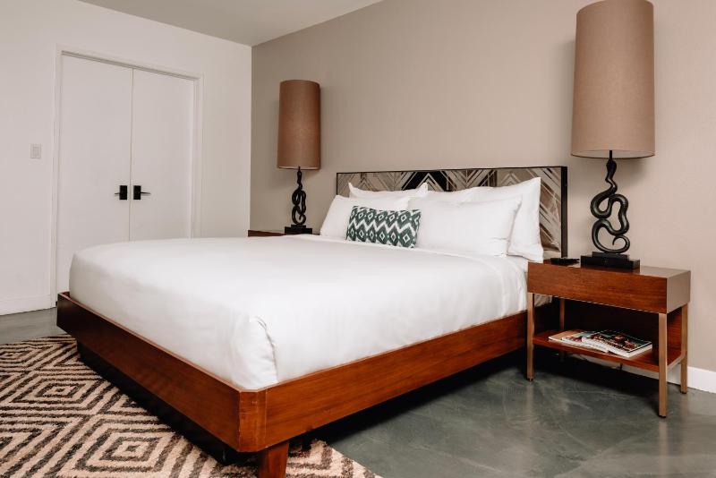 V Capri Palm Springs a Dolce by Wyndham - image 27