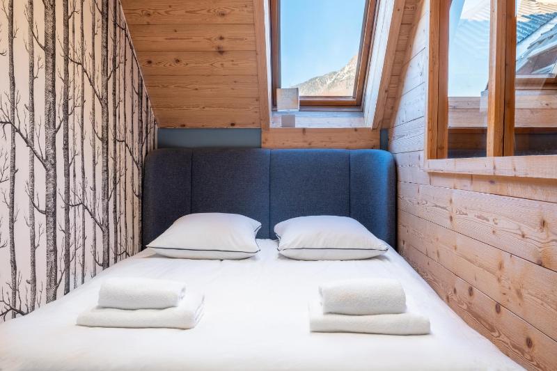 New Cosy Duplex-downtown Chamonix-parking Images