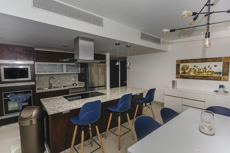 Casa Las Perlas NEW !! At Mareazul condo - image 26