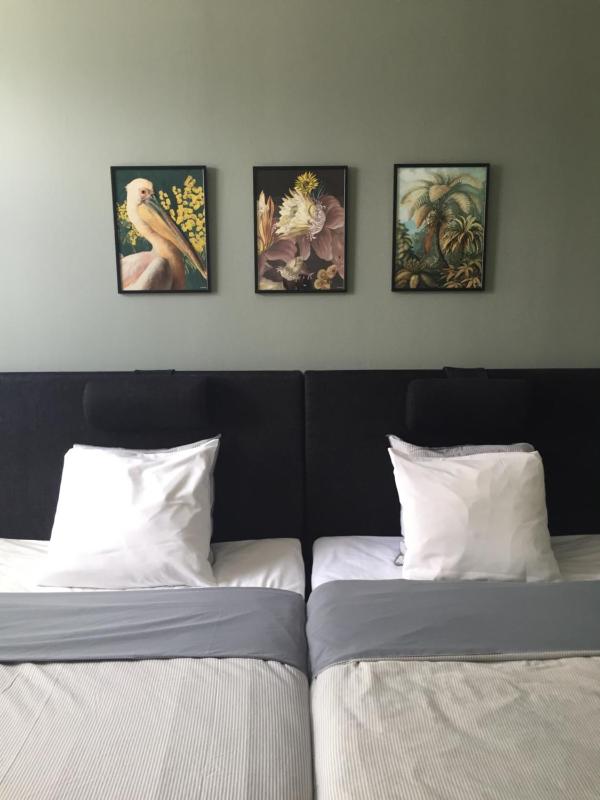 Apartment image 2