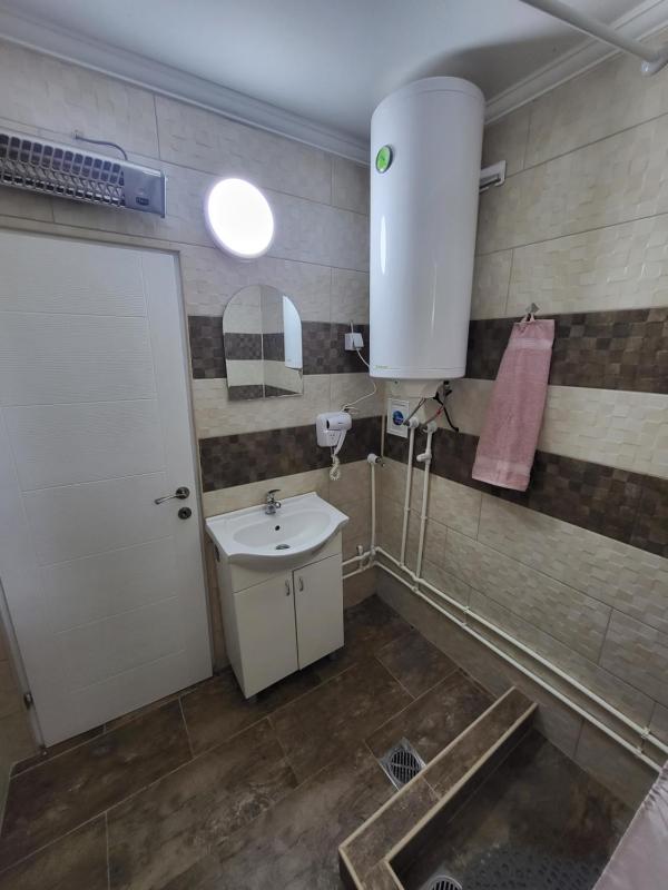 One-Bedroom House image 4