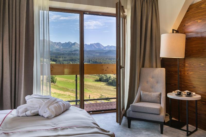 Double Room with Mountain View image 1