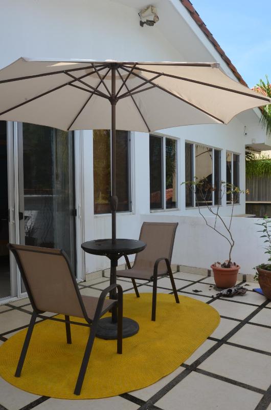 Luxury Beachfront Oasis - Hermosa Palms 50 - image 12