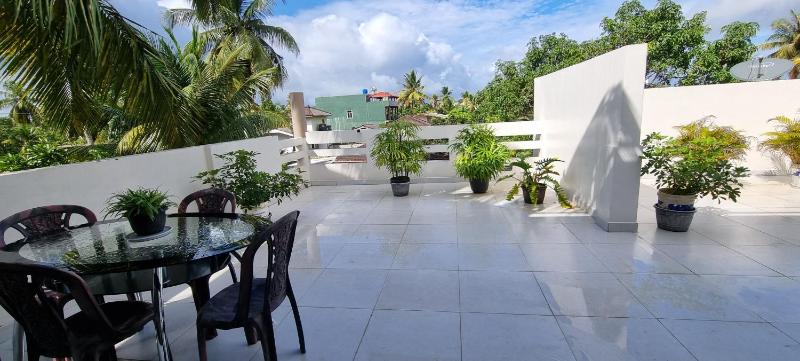 Wis Villa - image 10