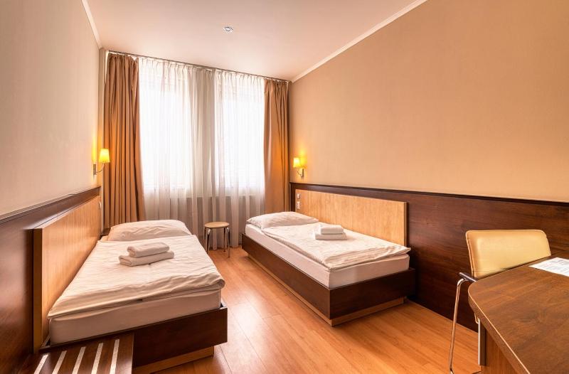 Economy Double or Twin Room image 4