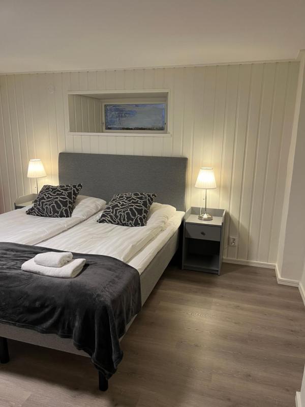 Budget Double Room image 2