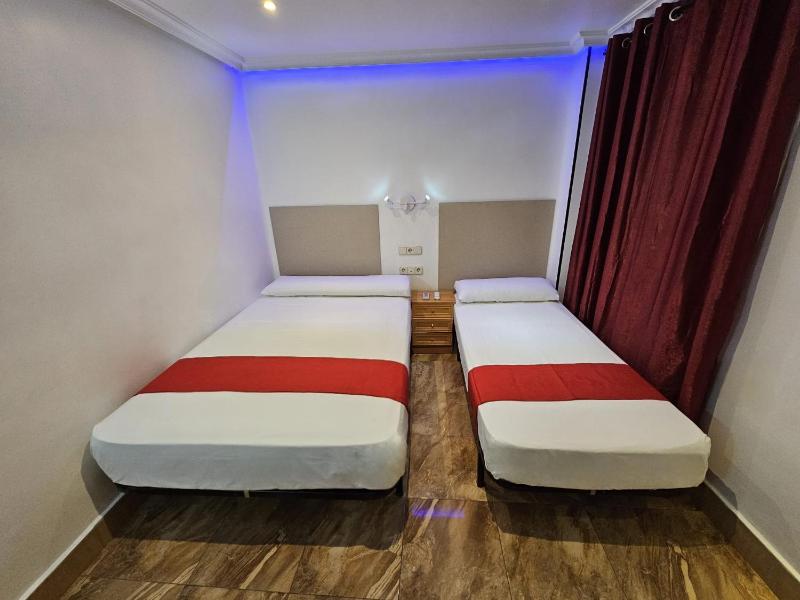 Hostal Las Vegas - image 6